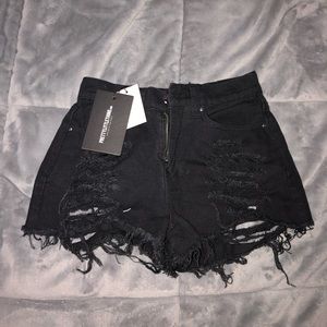Ripped jean shorts black Clearance